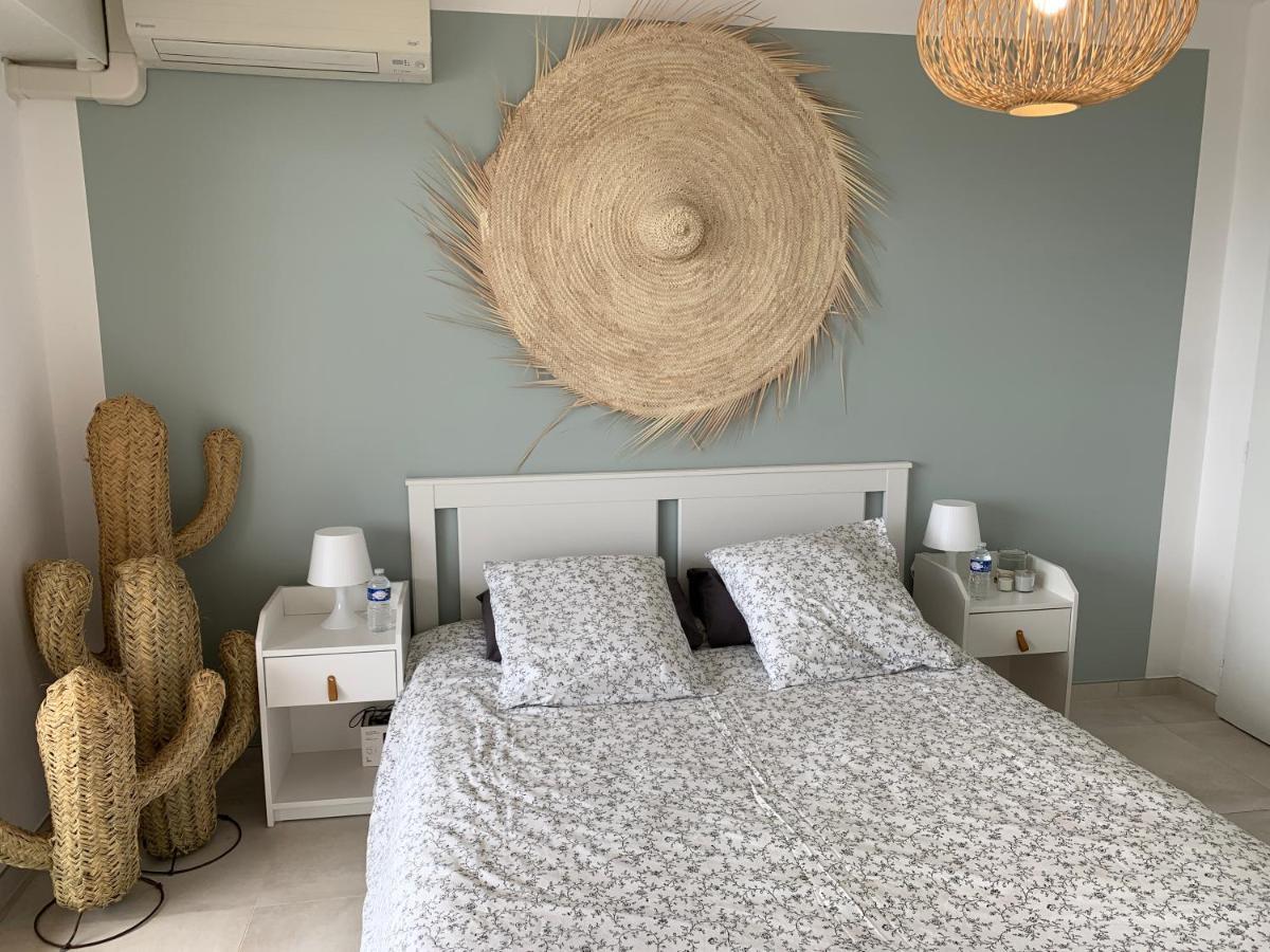 Appartement Vue Sur Les Iles D'Or à Hyères Extérieur photo
