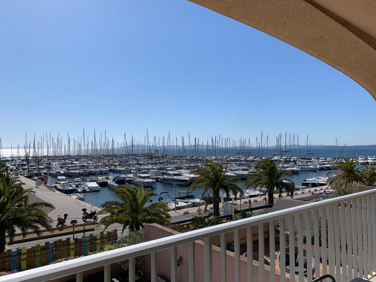 Appartement Vue Sur Les Iles D'Or à Hyères Extérieur photo